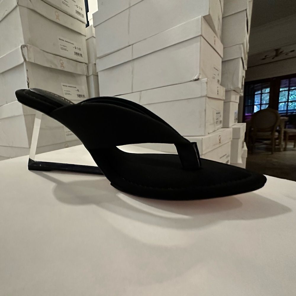 NEW GOOD AMERICAN Wedge Sandal In Black Neoprene GA007N-E - Picture 6 of 8